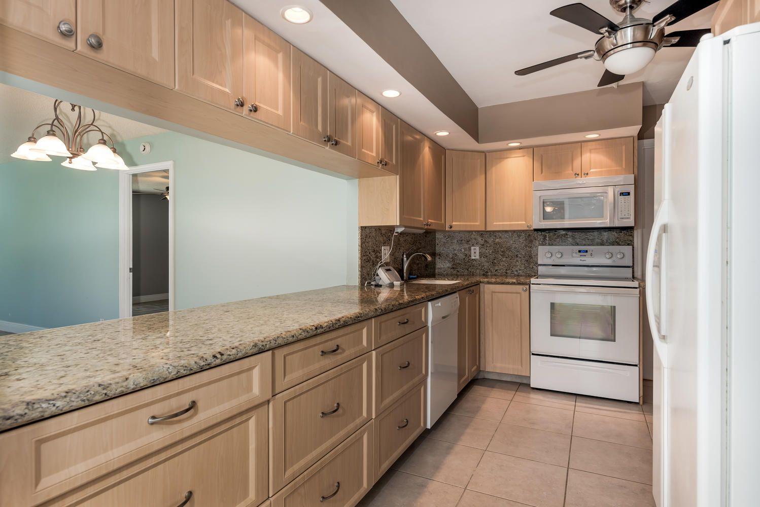 250 Northwest 67th Street, Unit 119 Boca Raton, FL 33487 - Photo 4 of 28 4