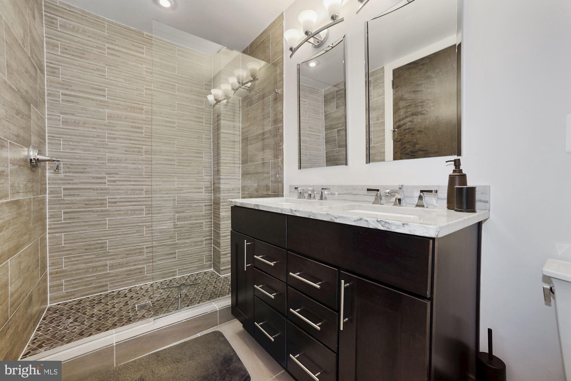 2298 Champlain Street Northwest, Unit B Washington, DC 20009 - Photo 44 of 65