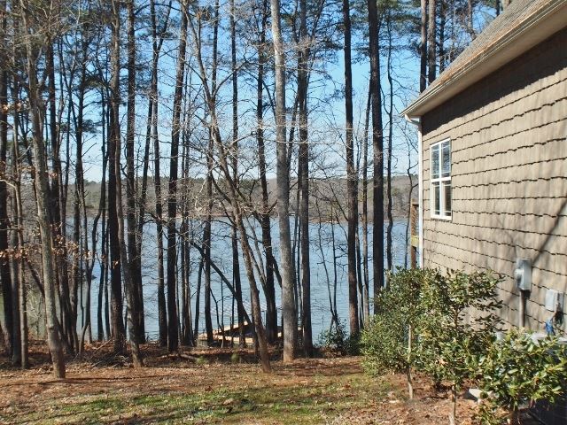 211 Giles Street Anderson, SC 29621 - Photo 2 of 7 Gallery Image 2