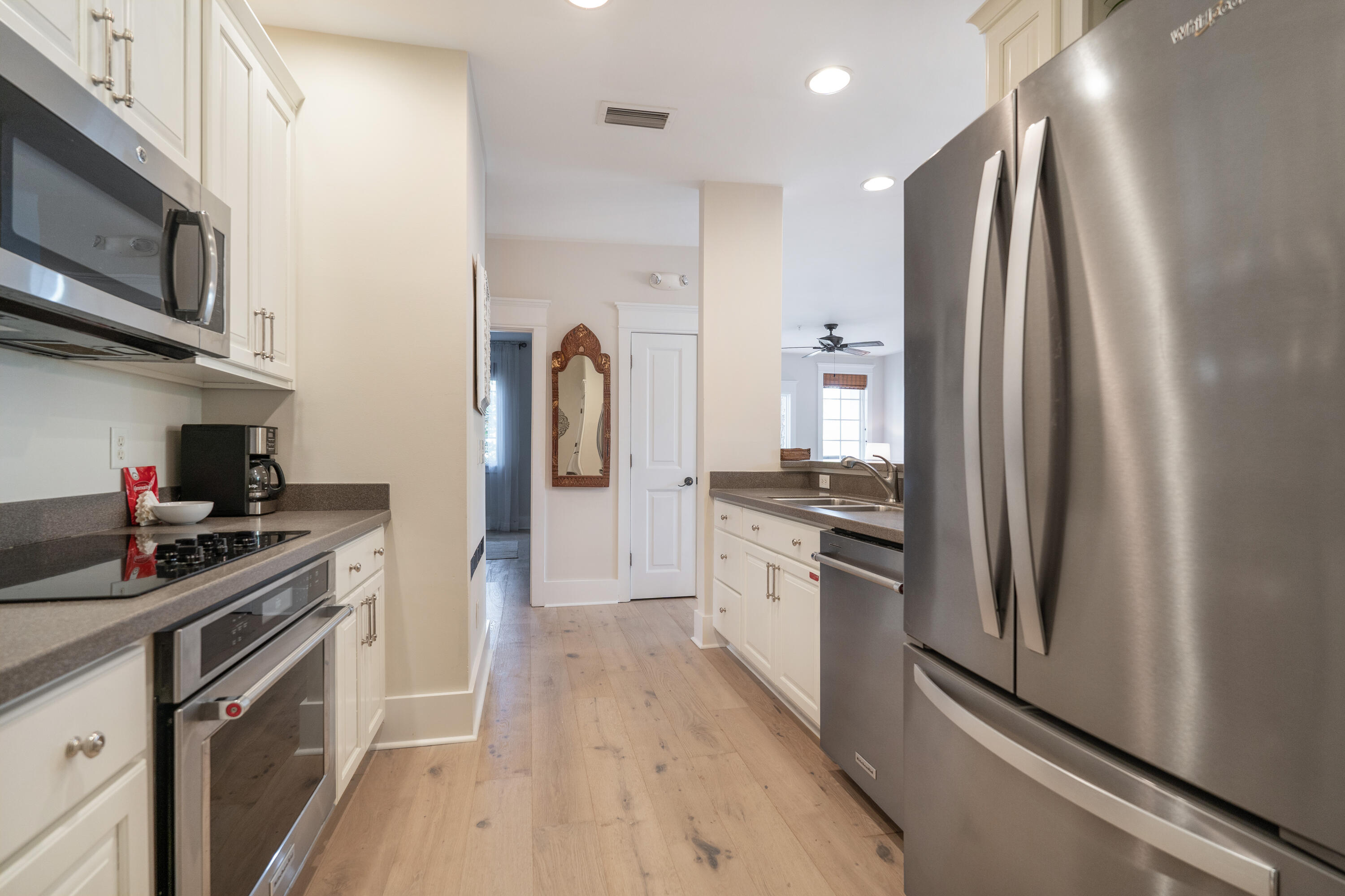 45 St Augustine Street, Unit 9202 Inlet Beach, FL 32461 - Photo 15 of 52 Kitchen
