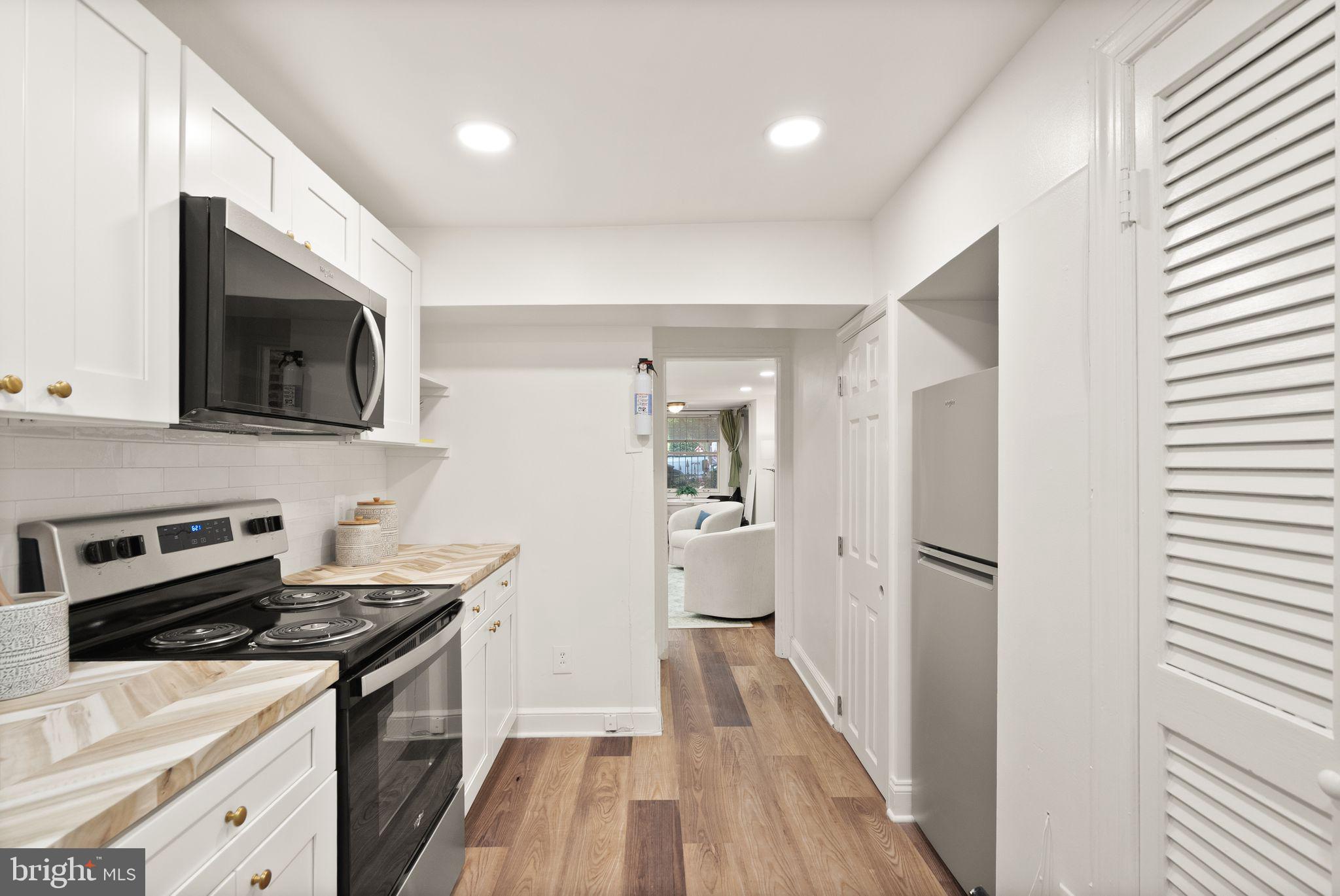 210 4th Street Southeast Washington, DC 20003 - Photo 21 of 71
