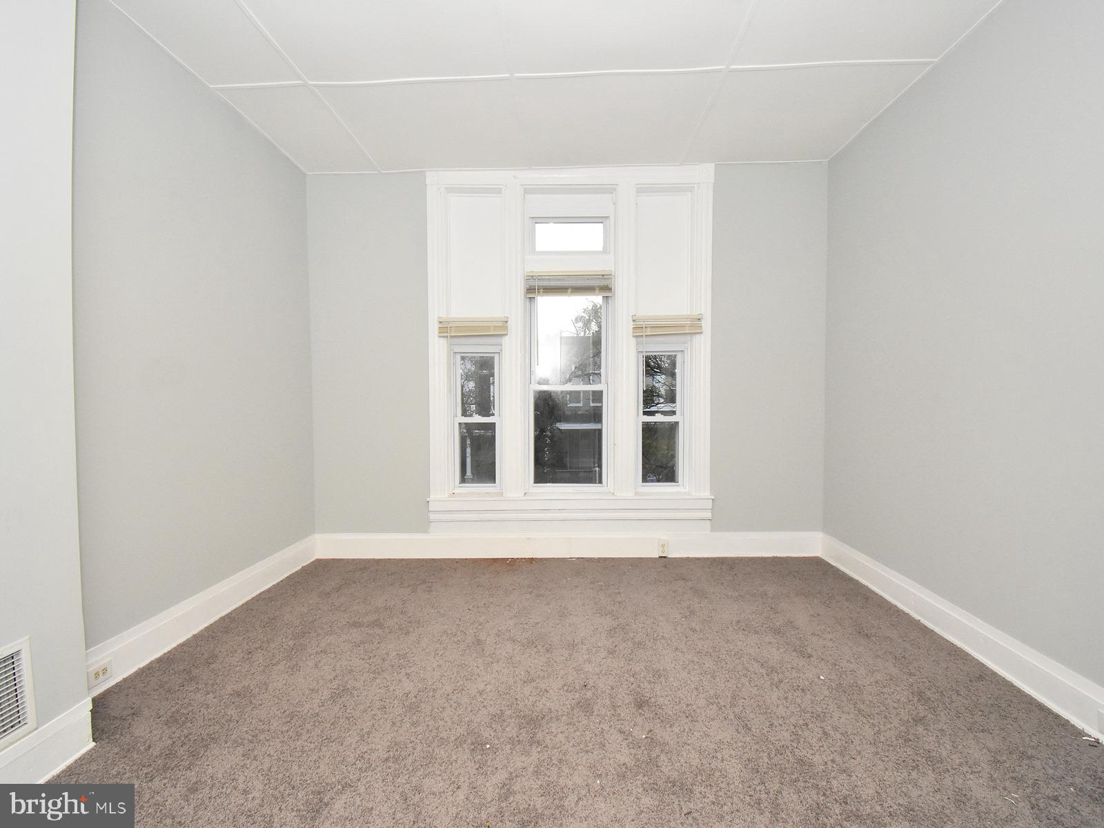 2449 Barclay Street, Unit 2 Baltimore, MD 21218 - Photo 6 of 8