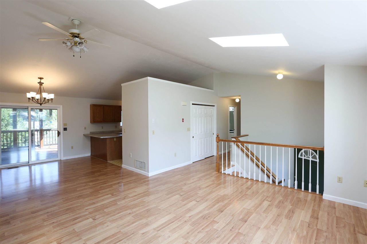 4 Juniper Road Salem, NH 03079 - Photo 6 of 29