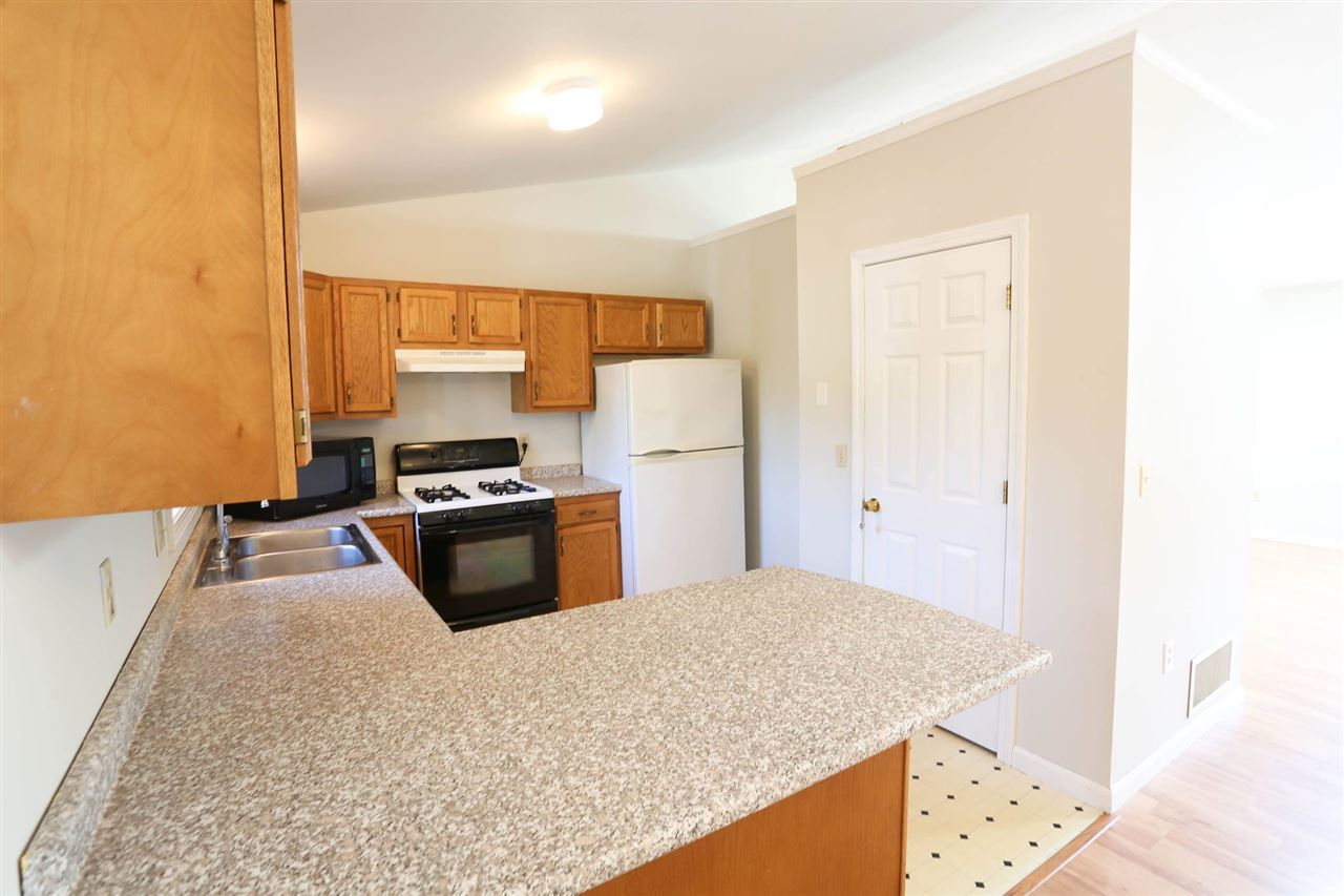 4 Juniper Road Salem, NH 03079 - Photo 10 of 29
