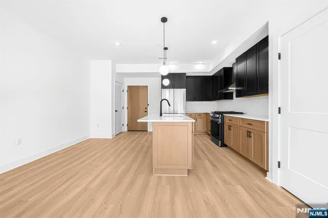 $599,000 | 309 Encampment Court, Unit 309, Towaco, NJ 07082