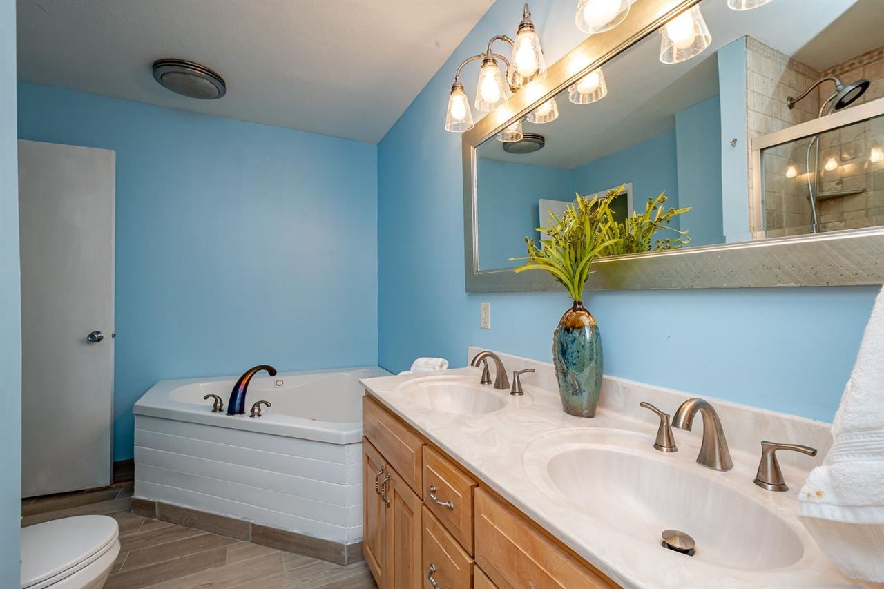 1501 Forest Road Coralville, IA 52241 - Photo 12 of 20 Gallery Image 12