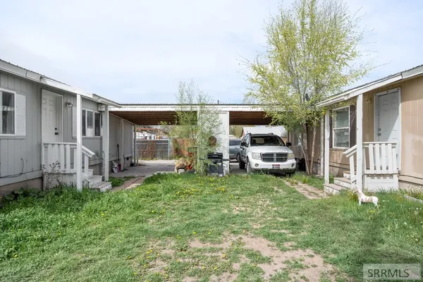 $360,000 | 194-196 West Center Street, Blackfoot, ID 83221