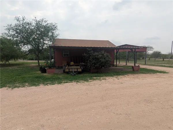 $1,150 | 114 Morning Dove Trail, Alice, TX 78332