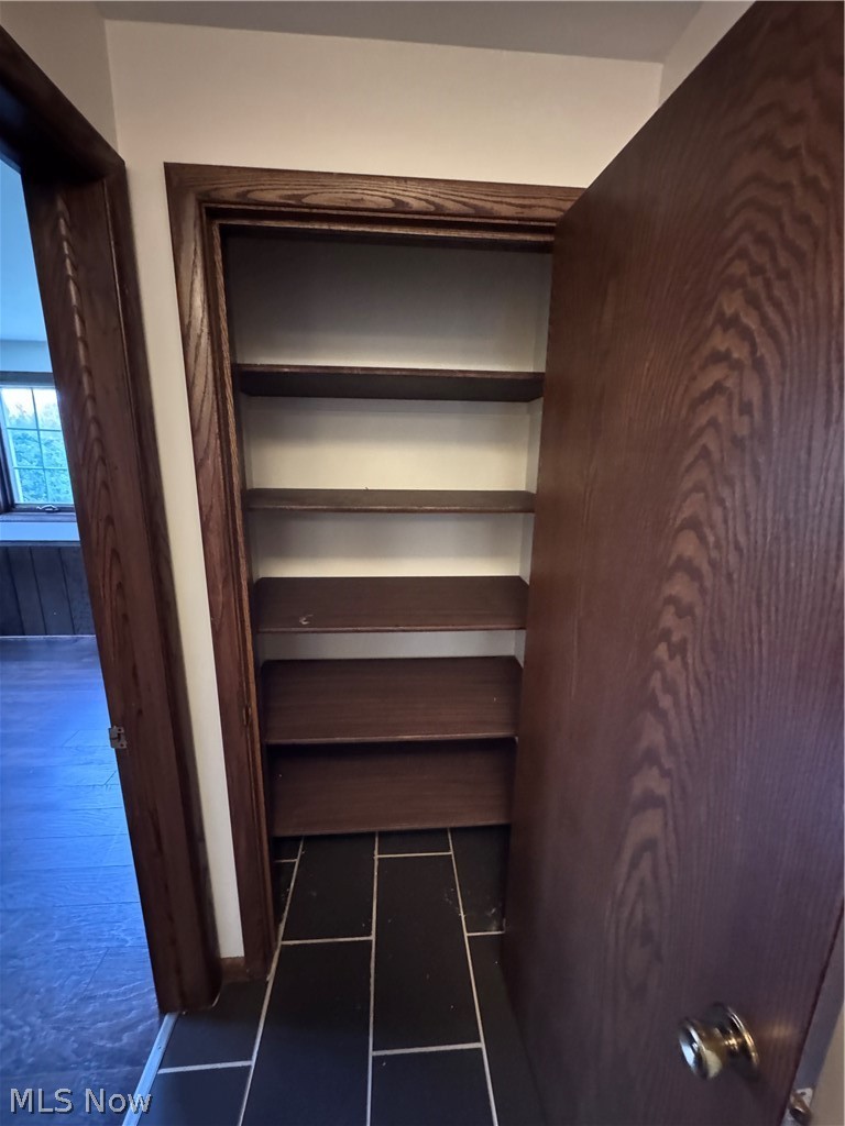 8615 Eberhart Road Northwest Dover, OH 44622 - Photo 20 of 38 Linen closet in hallway