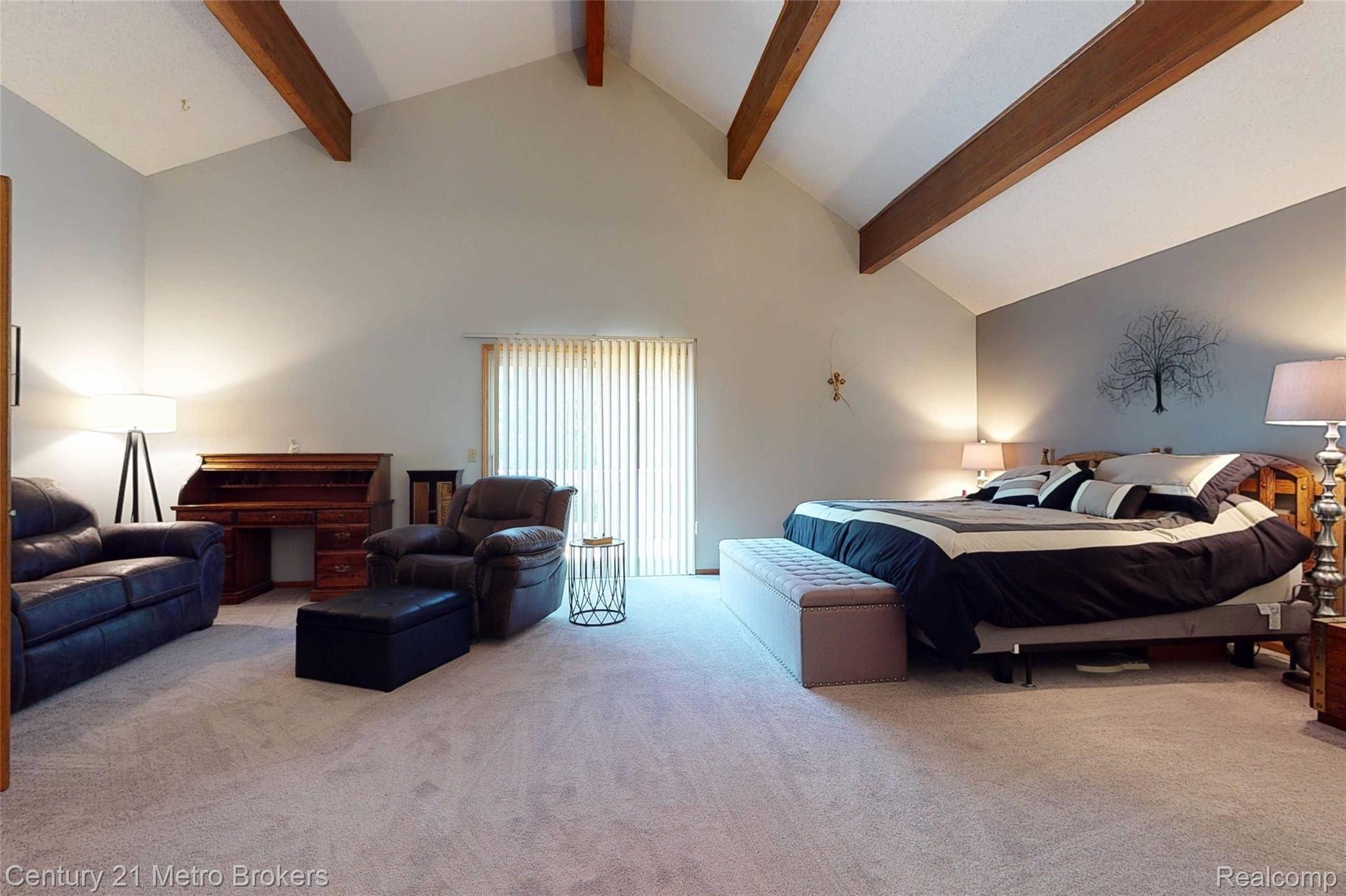 9341 Pettit Road Birch Run, MI 48415 - Photo 41 of 76 9341-Pettit-Rd-38 Master Bedroom.jpg