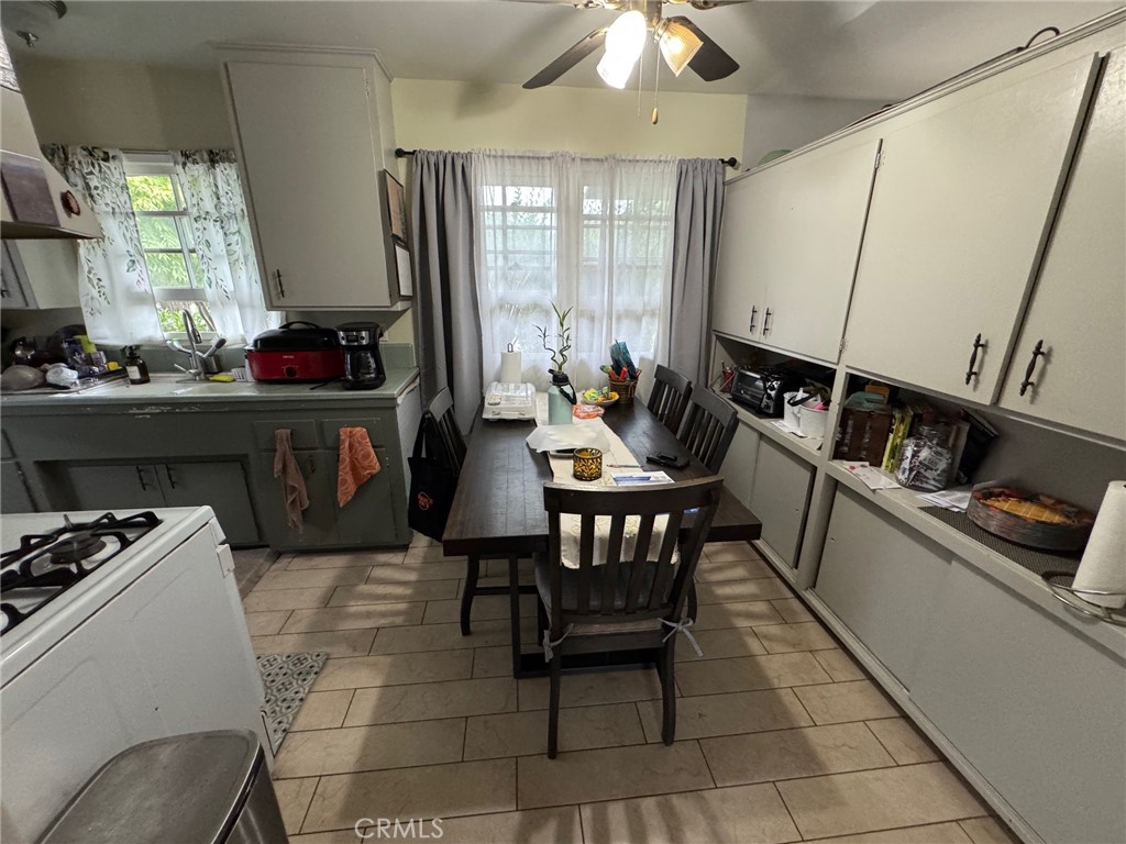 3024 Wendell Way Riverside, CA 92507 - Photo 6 of 12