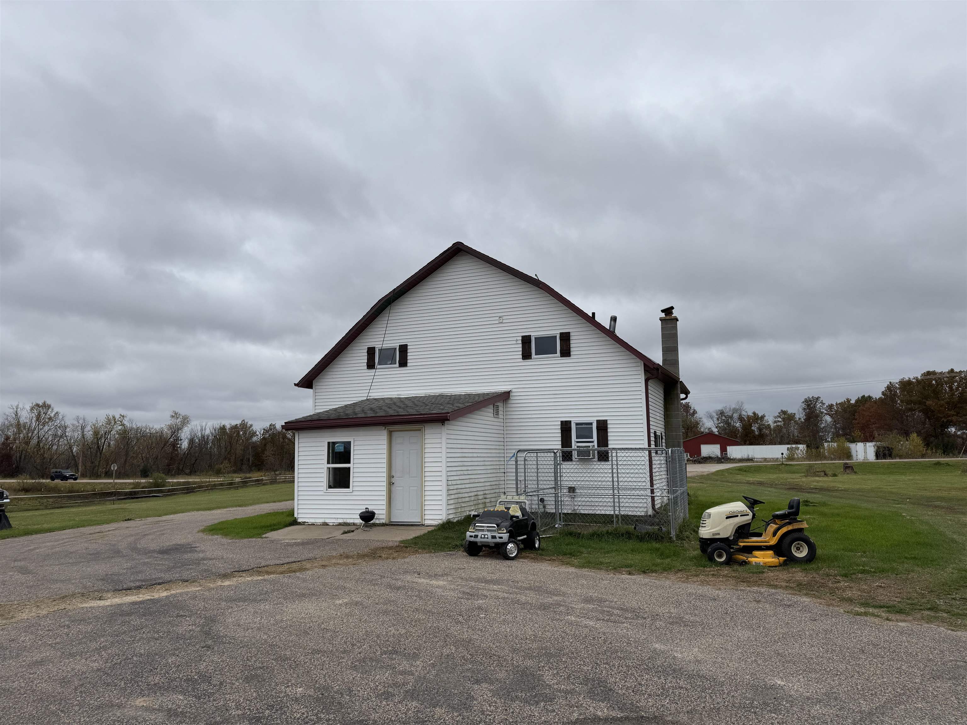10086 County Road Warrens, WI 54666 - Photo 4 of 20