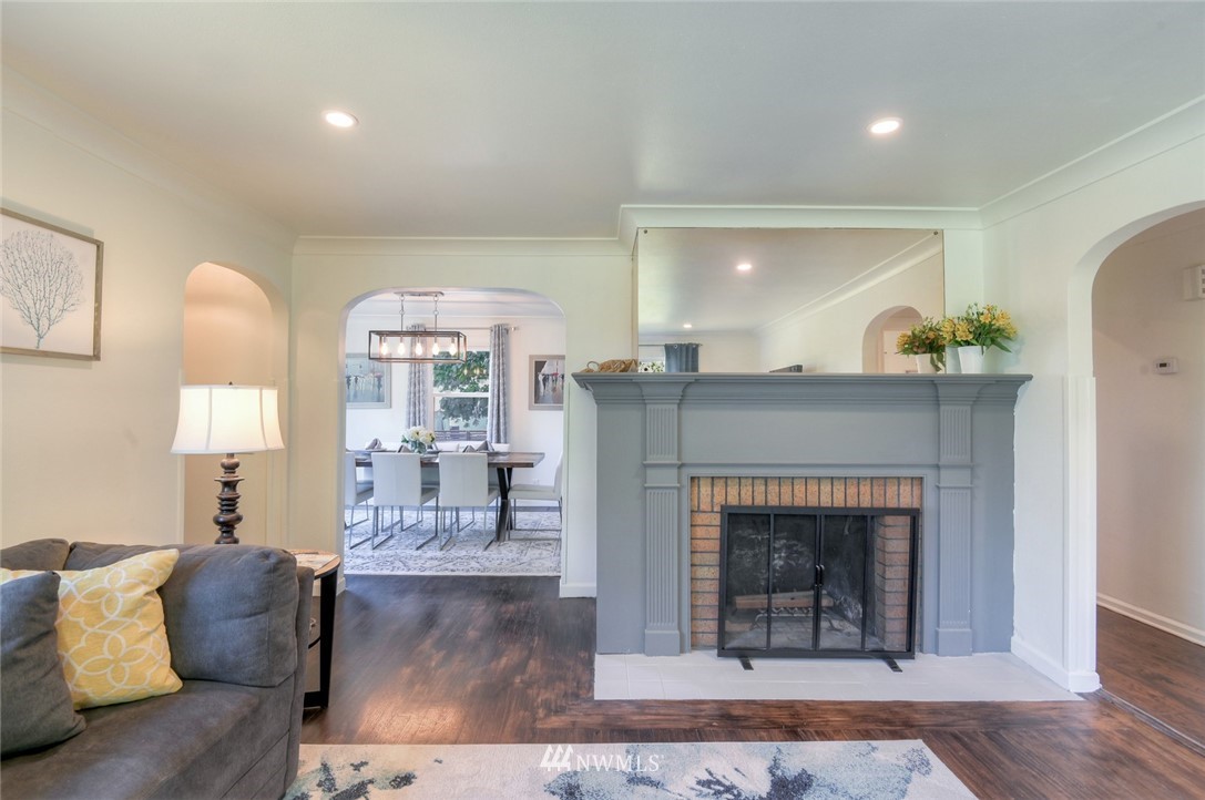 5802 Cady Road Everett, WA 98203 - Photo 3 of 25 a living room with furniture and a fireplace