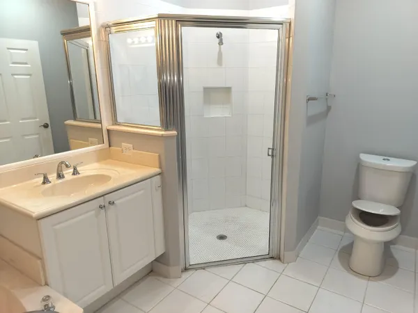 $2,150 | 826 Middleton Drive Southwest, Vero Beach, FL 32962