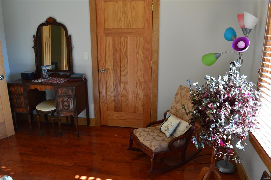 762 Degerlia Hollow Road Hardin, IL 62047 - Photo 29 of 44 Gallery Image 29