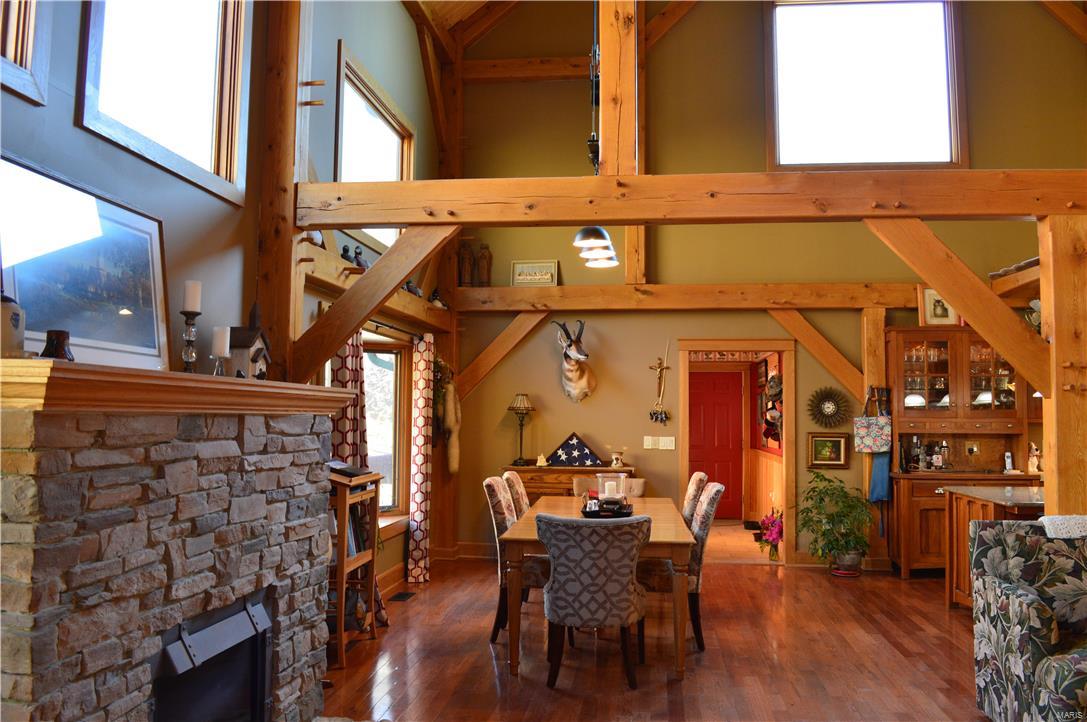 762 Degerlia Hollow Road Hardin, IL 62047 - Photo 10 of 44 Gallery Image 10