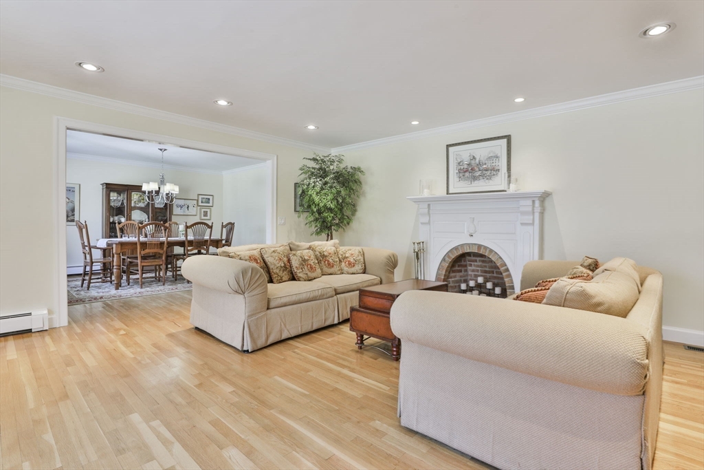 24 Long Hill Boxford, MA 01921 - Photo 18 of 41
