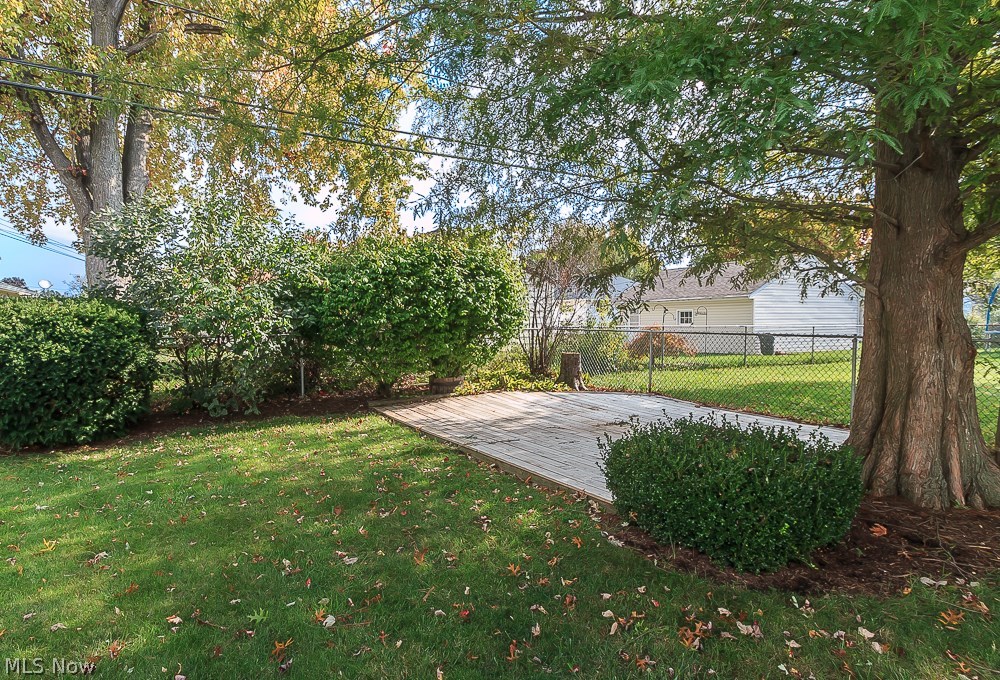 713 Pendley Road Willowick, OH 44095 - Photo 4 of 27