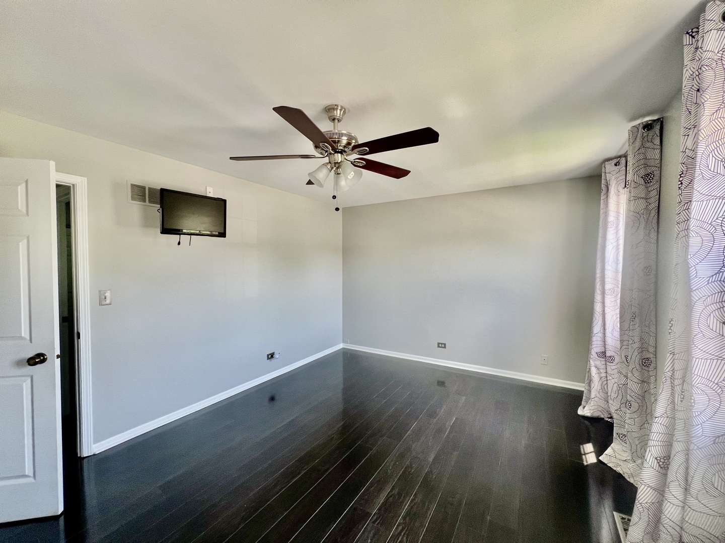 27W280 Churchill Road Winfield, IL 60190 - Photo 11 of 17