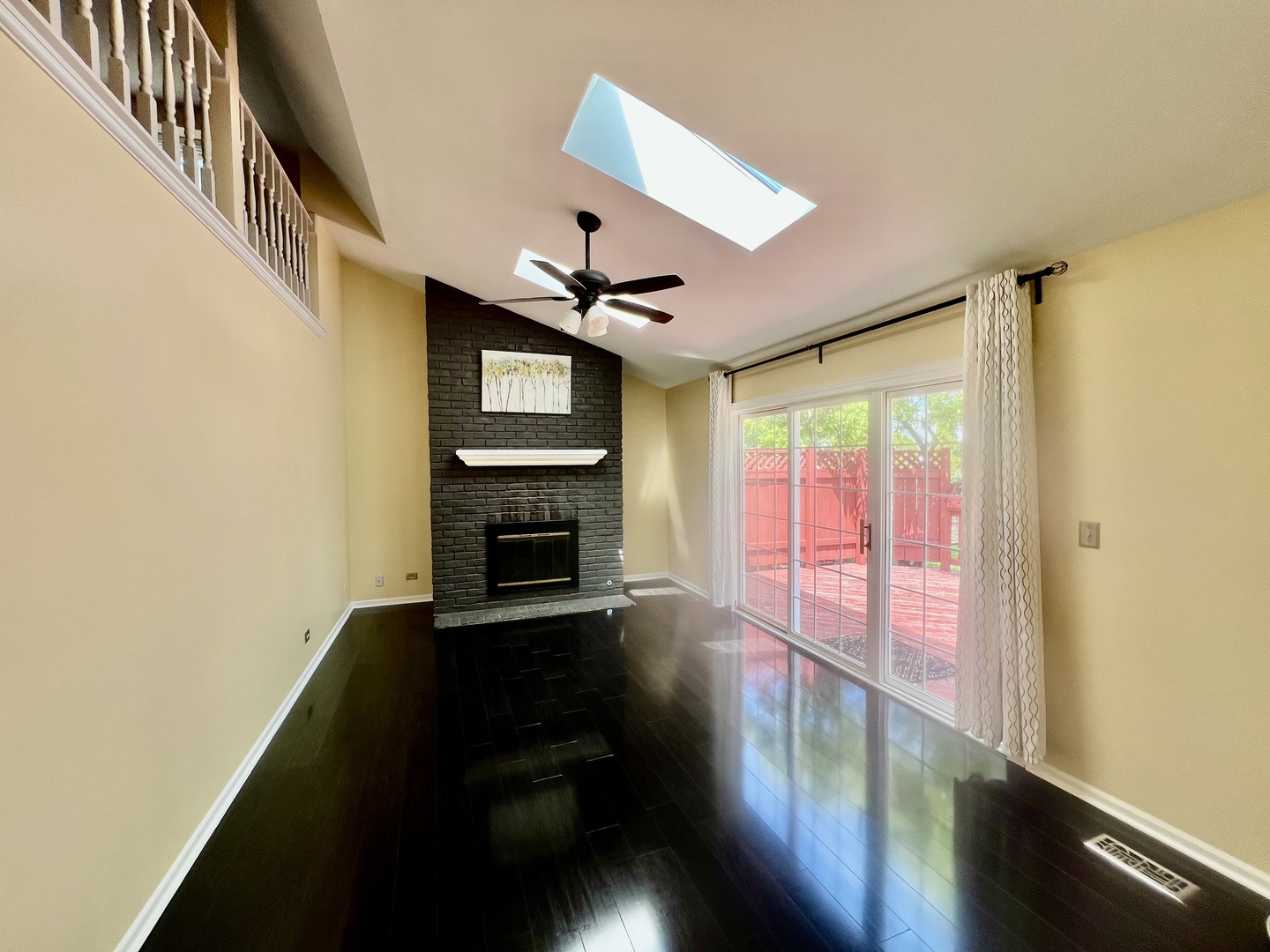 27W280 Churchill Road Winfield, IL 60190 - Photo 5 of 17