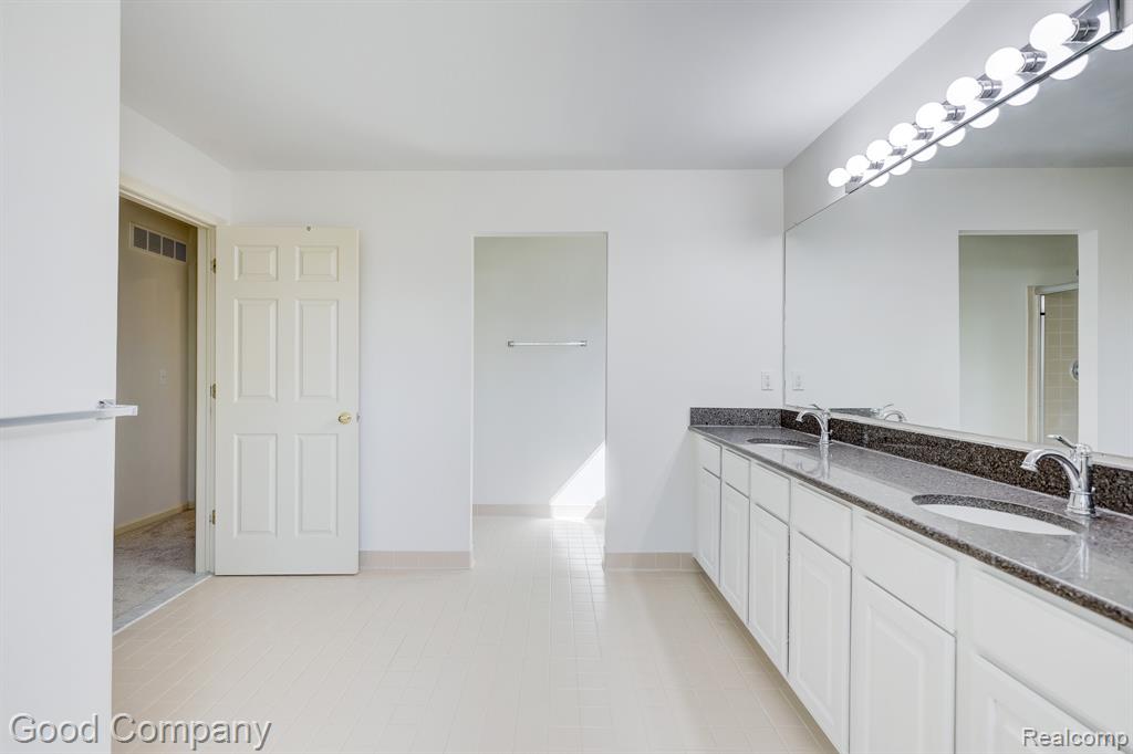 3526 Inverness Drive Rochester, MI 48306 - Photo 50 of 82
