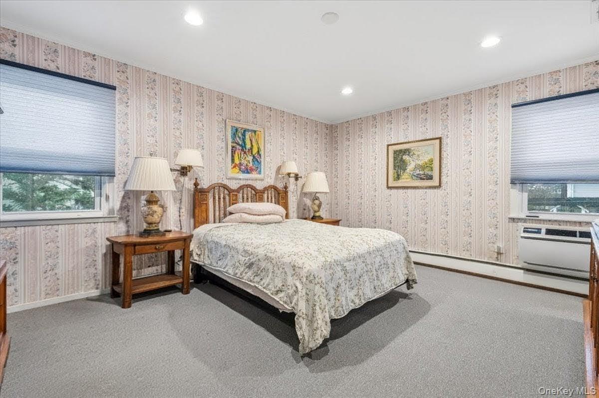 600 Hungry Harbor Road Valley Stream, NY 11581 - Photo 14 of 33