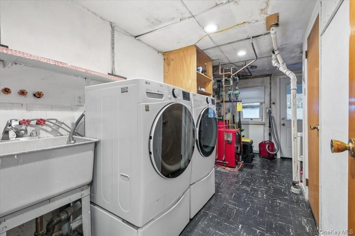 600 Hungry Harbor Road Valley Stream, NY 11581 - Photo 24 of 33