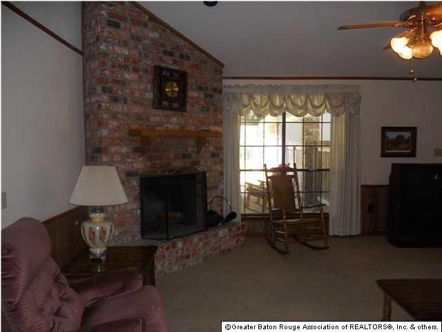 5527 Hickory Ridge Boulevard Baton Rouge, LA 70817 - Photo 5 of 16 Gallery Image 5
