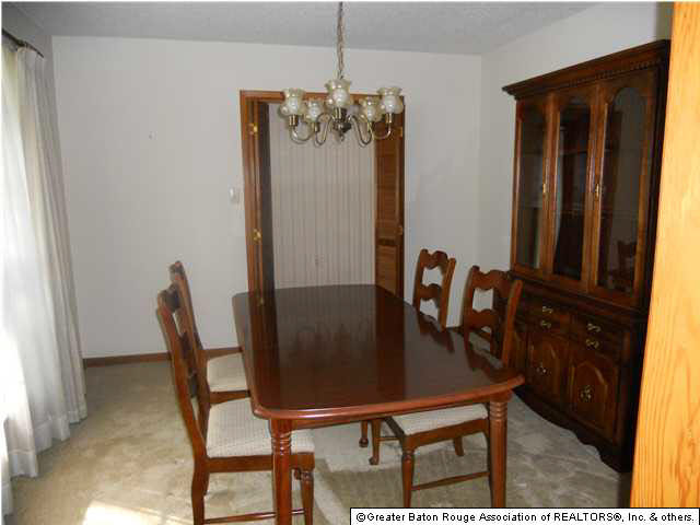 5527 Hickory Ridge Boulevard Baton Rouge, LA 70817 - Photo 6 of 16 Gallery Image 6