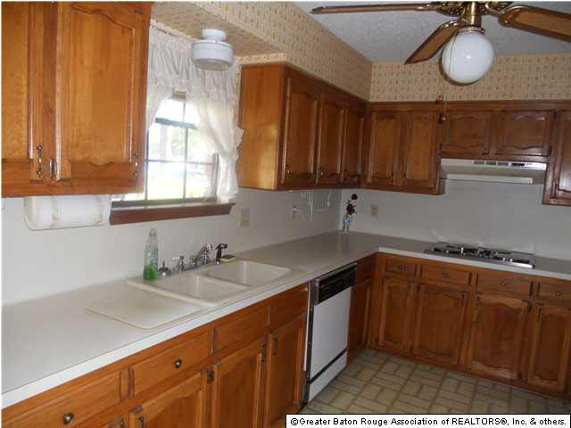5527 Hickory Ridge Boulevard Baton Rouge, LA 70817 - Photo 8 of 16 Gallery Image 8