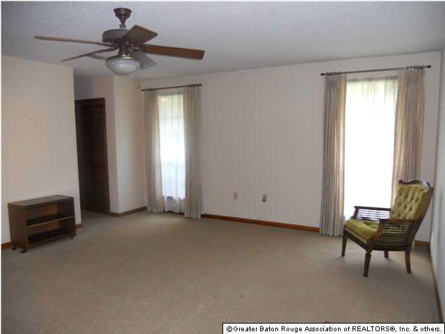 5527 Hickory Ridge Boulevard Baton Rouge, LA 70817 - Photo 9 of 16 Gallery Image 9