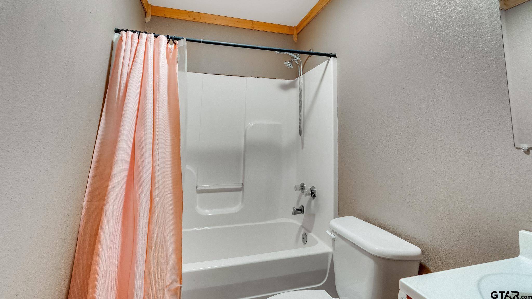 900 Primrose Road Gilmer, TX 75644 - Photo 17 of 38