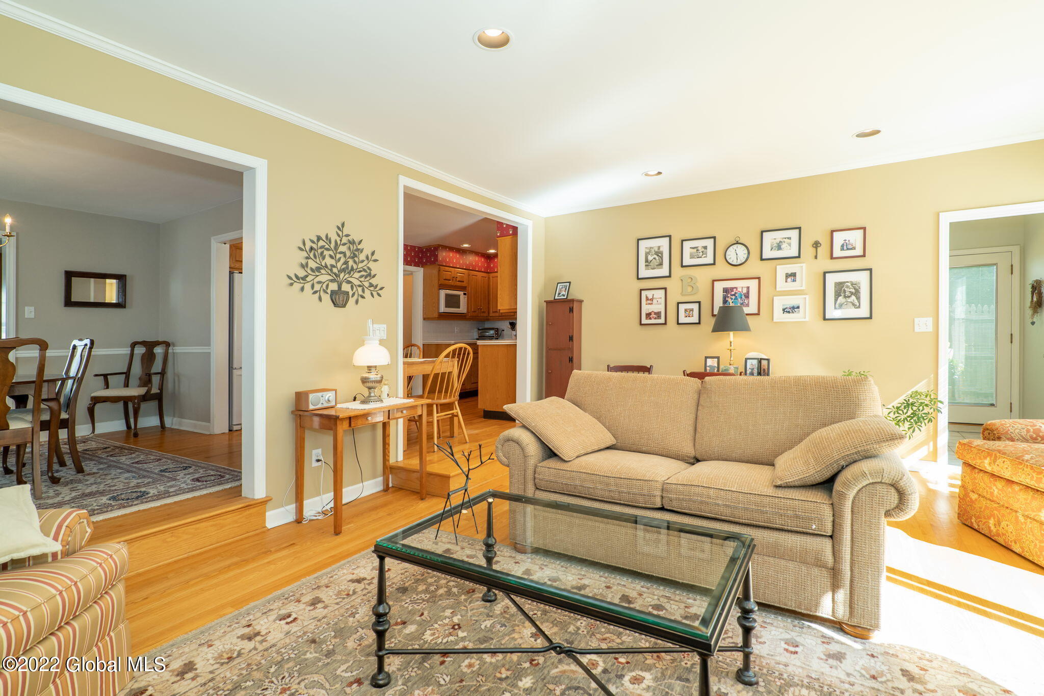 11 Clarendon Road Albany, NY 12203 - Photo 12 of 39 25-web-or-mls-11Clarendon-25