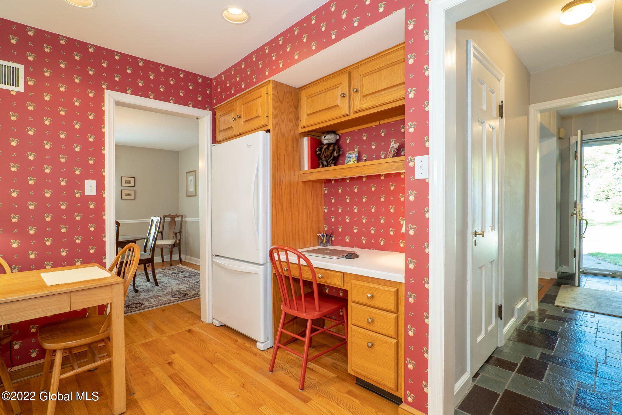 11 Clarendon Road Albany, NY 12203 - Photo 15 of 39 22-web-or-mls-11Clarendon-22