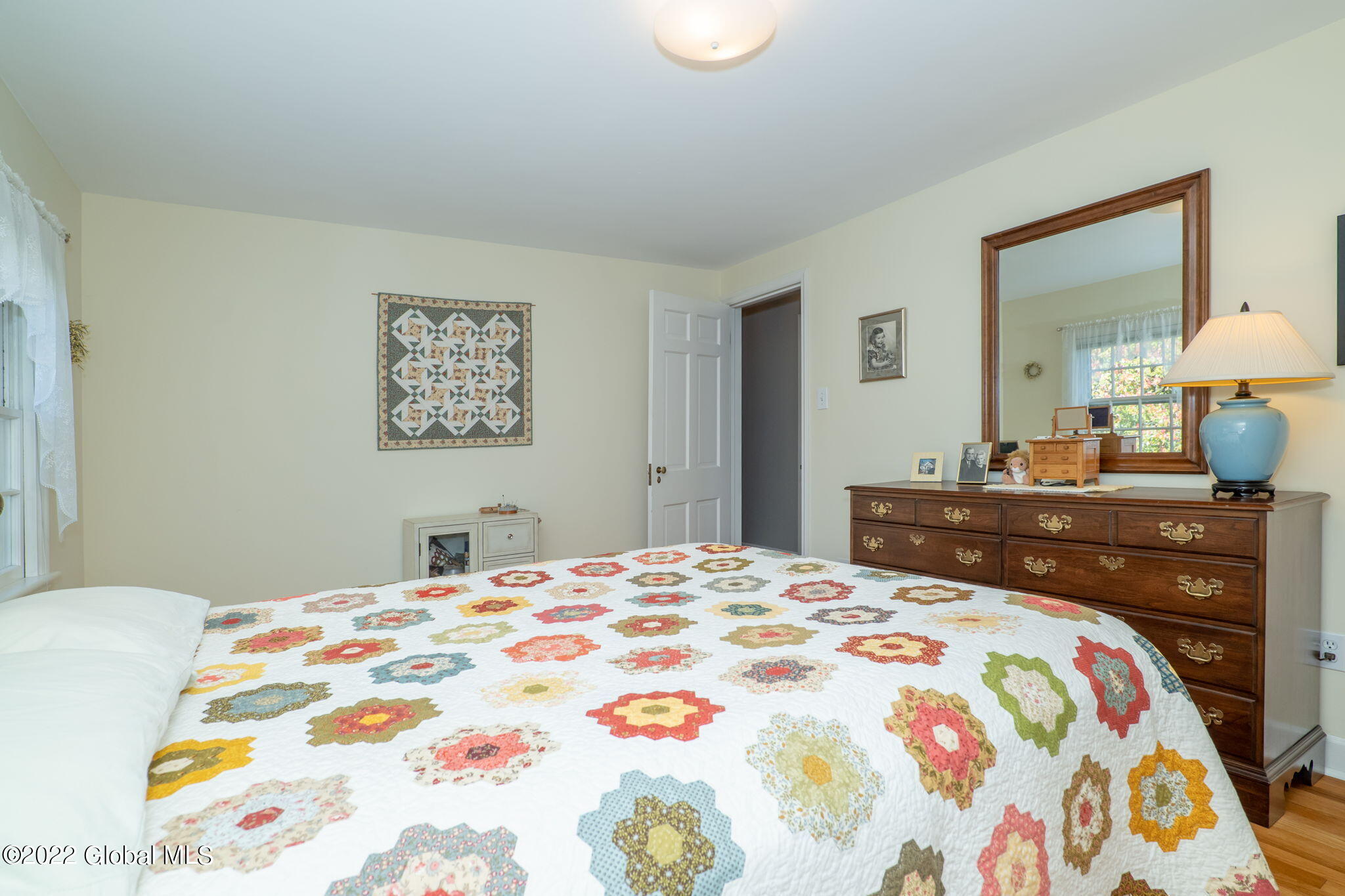 11 Clarendon Road Albany, NY 12203 - Photo 24 of 39 37-web-or-mls-11Clarendon-37