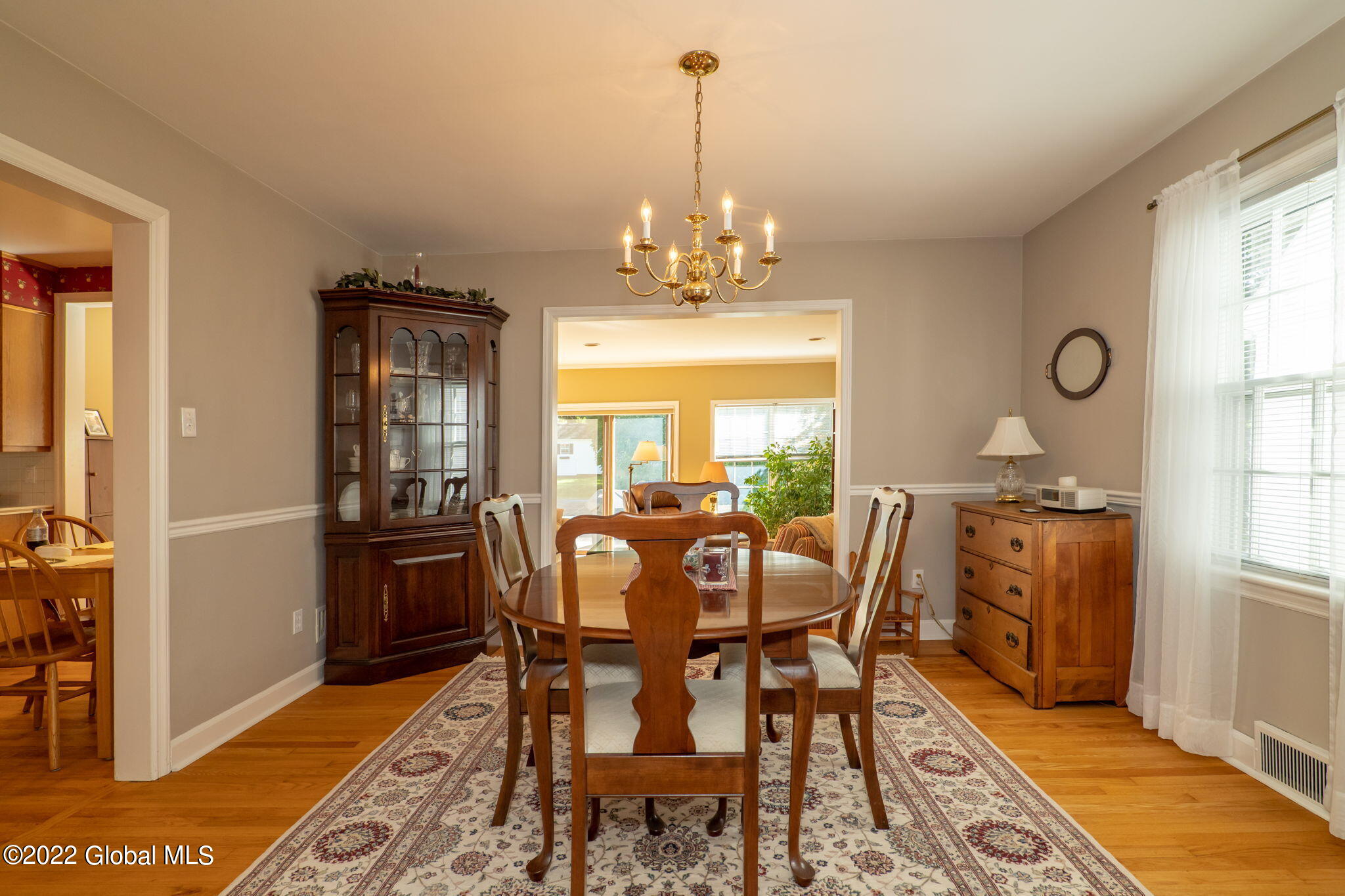 11 Clarendon Road Albany, NY 12203 - Photo 7 of 39 10-web-or-mls-11Clarendon-10