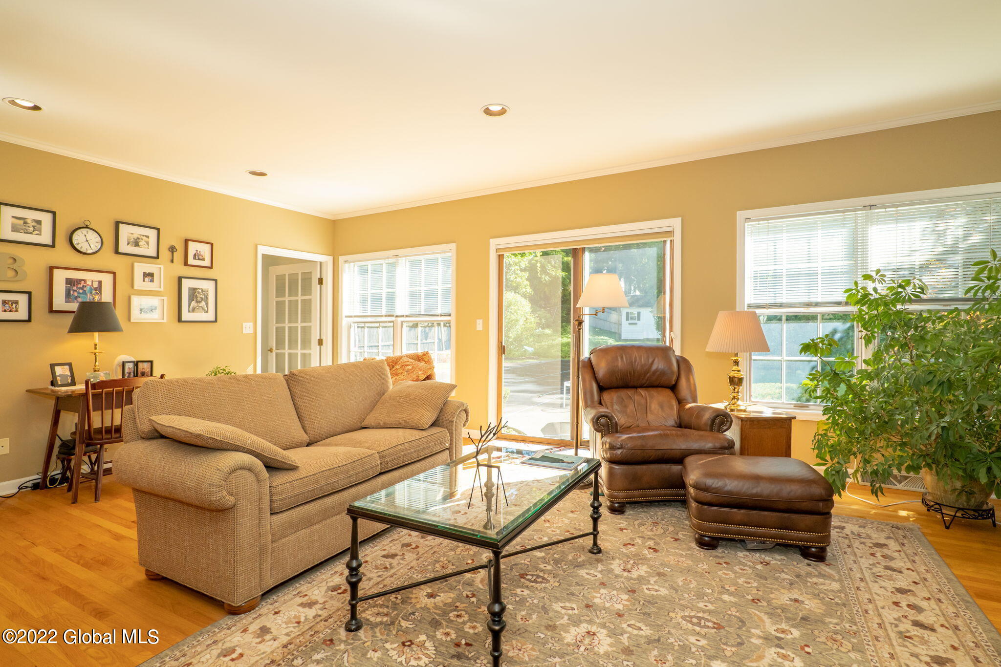 11 Clarendon Road Albany, NY 12203 - Photo 9 of 39 13-web-or-mls-11Clarendon-13