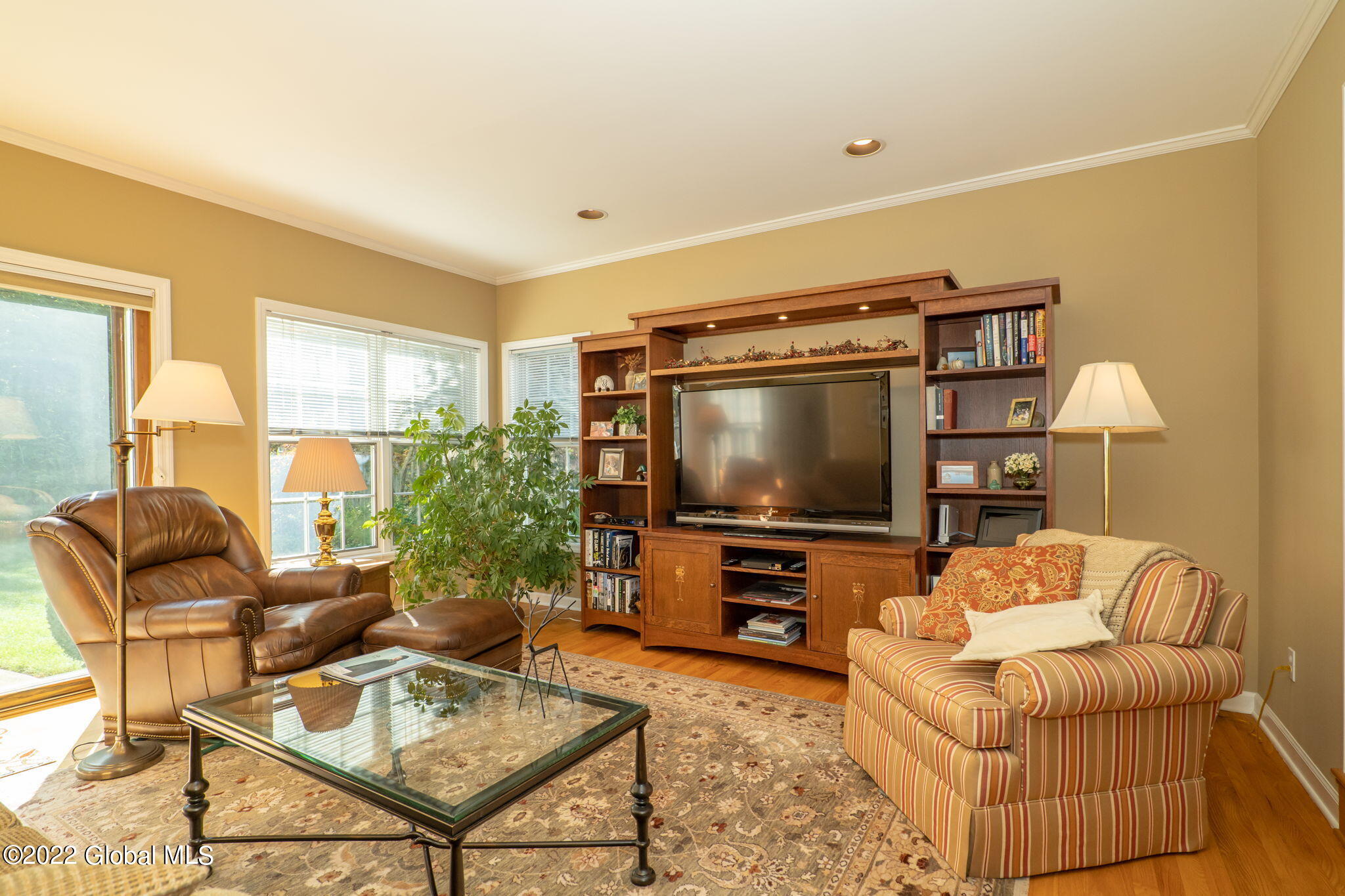 11 Clarendon Road Albany, NY 12203 - Photo 10 of 39 15-web-or-mls-11Clarendon-15