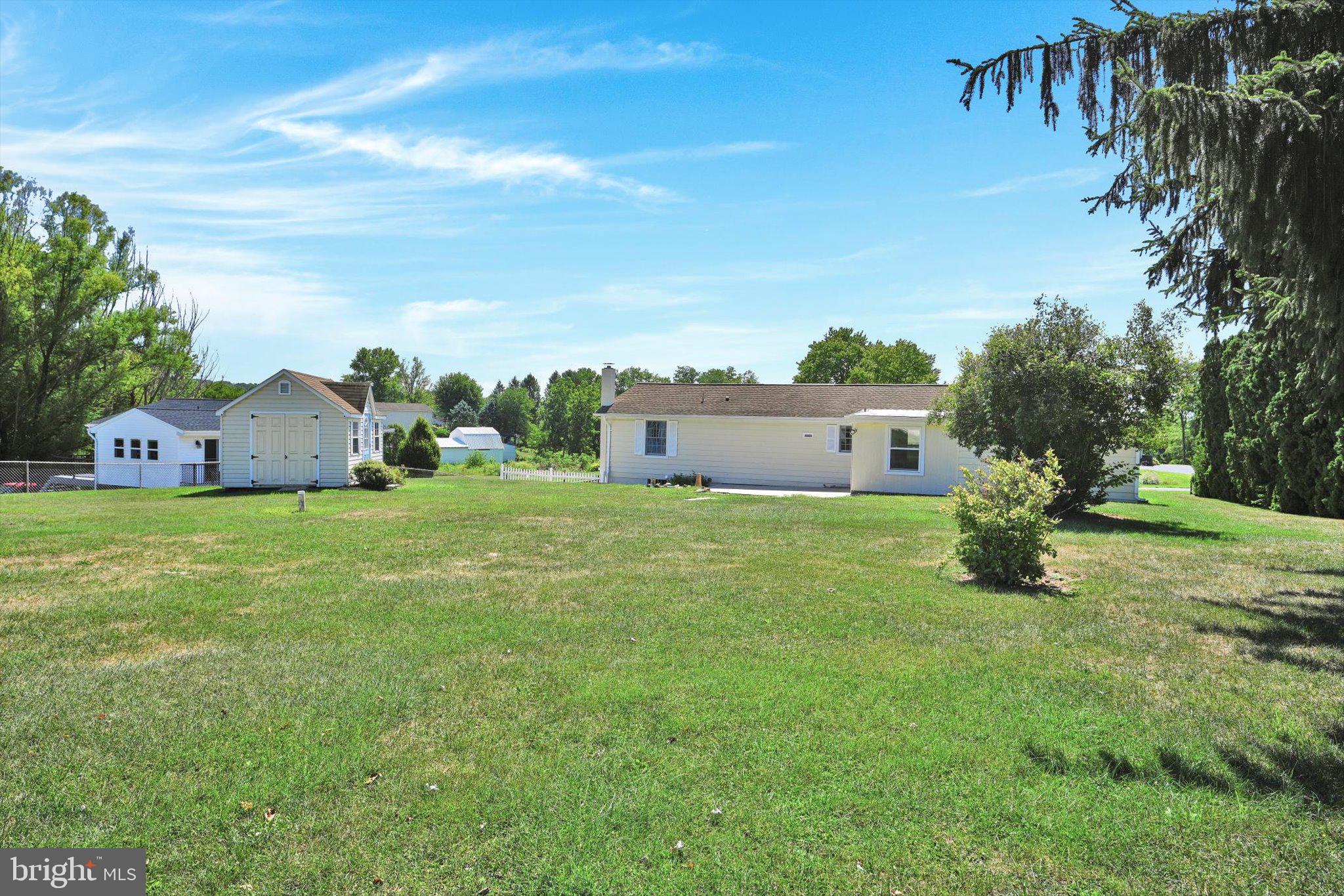 2978 Shumaker Road Manheim, PA 17545 - Photo 27 of 32 V2