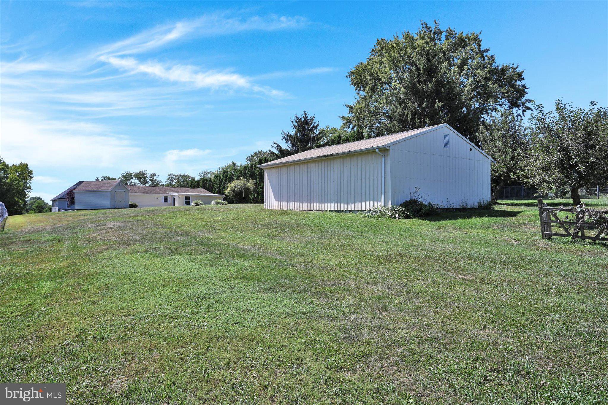 2978 Shumaker Road Manheim, PA 17545 - Photo 30 of 32 V2