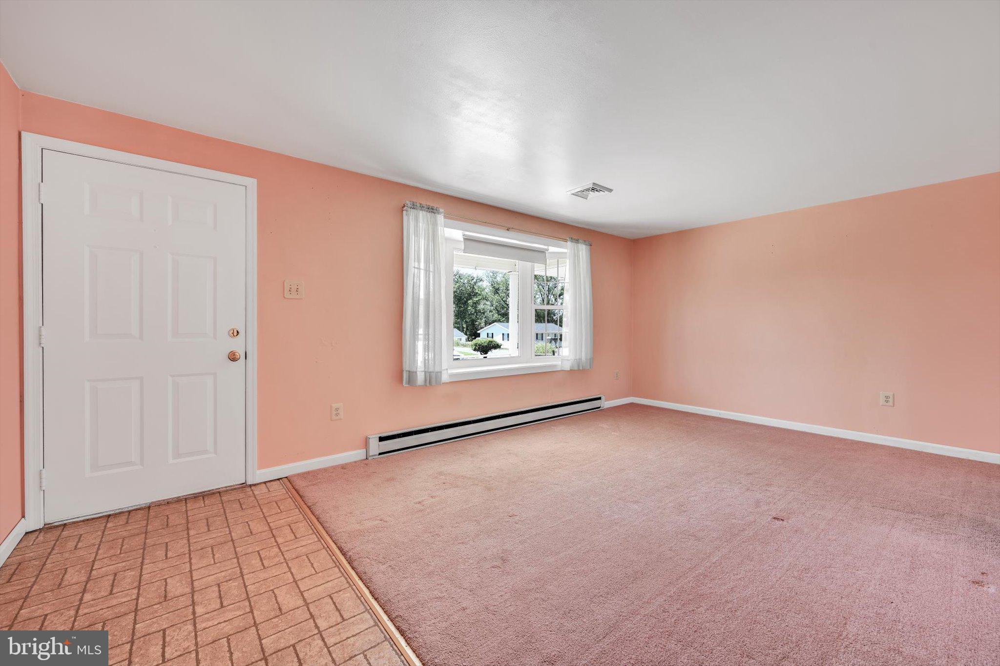 2978 Shumaker Road Manheim, PA 17545 - Photo 6 of 32 V2