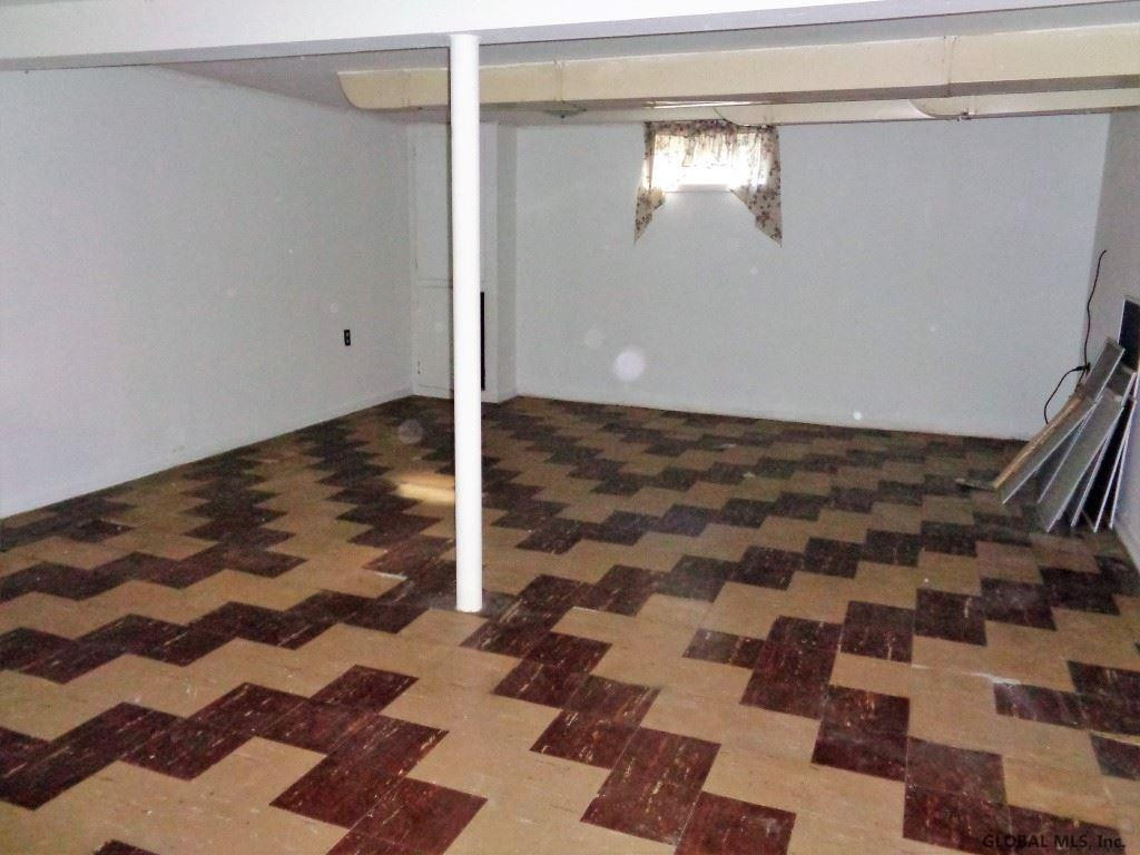 156 Whitehall Road Albany, NY 12209 - Photo 19 of 24 Photo 19