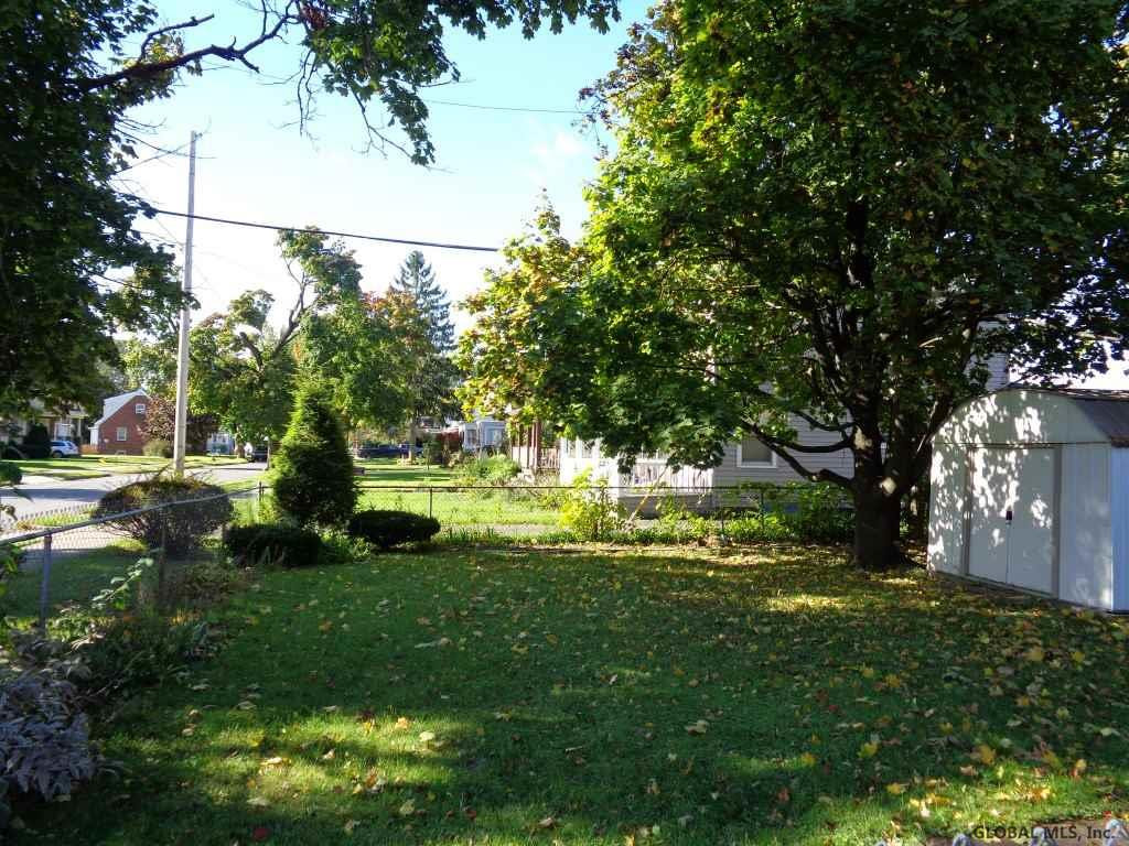 156 Whitehall Road Albany, NY 12209 - Photo 20 of 24 Photo 20