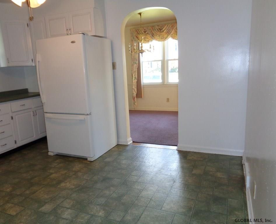 156 Whitehall Road Albany, NY 12209 - Photo 6 of 24 Photo 6