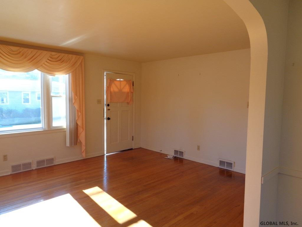 156 Whitehall Road Albany, NY 12209 - Photo 7 of 24 Photo 7