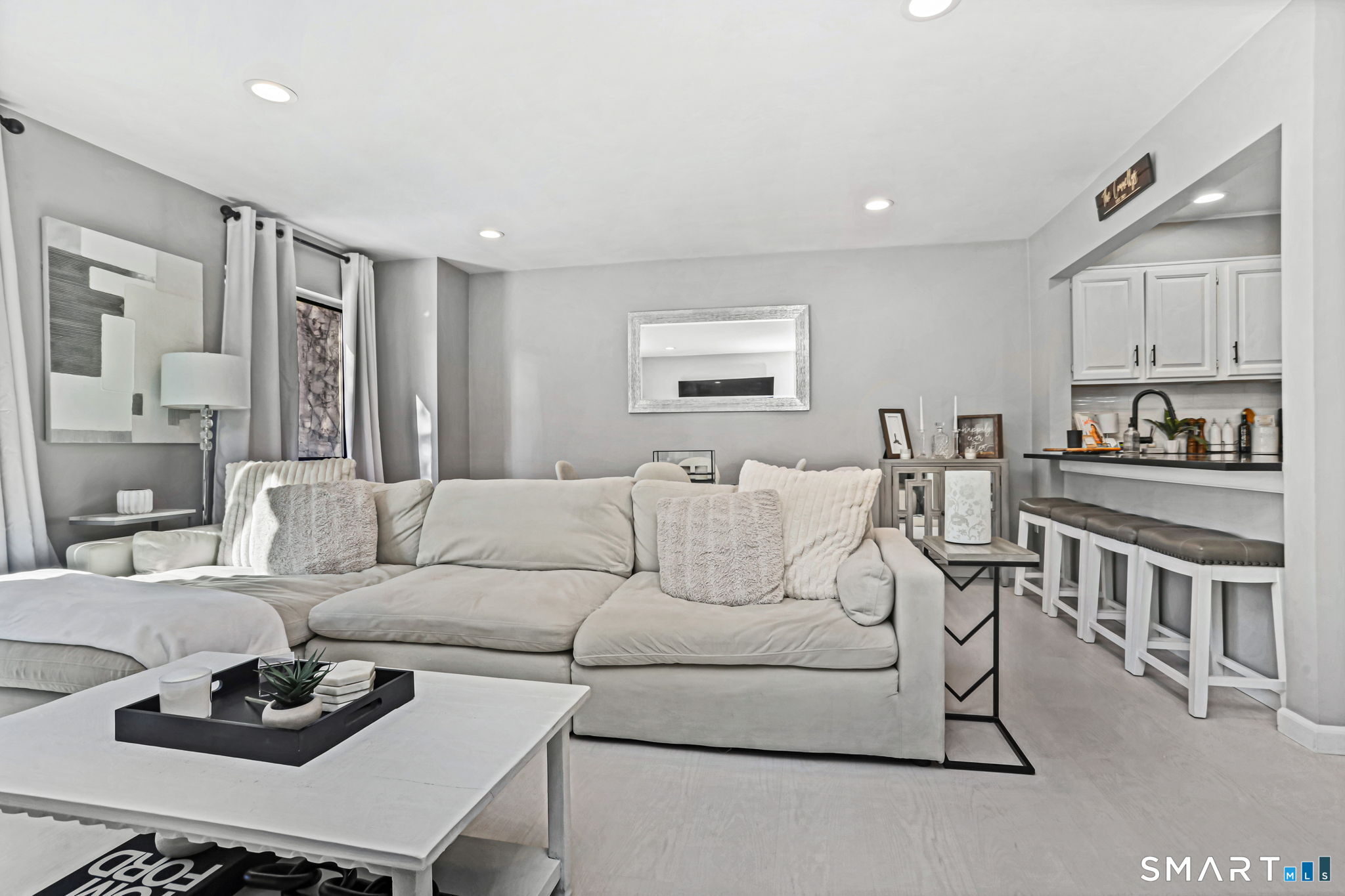 697 Cove Road, Unit 1B Stamford, CT 06902 - Photo 11 of 20