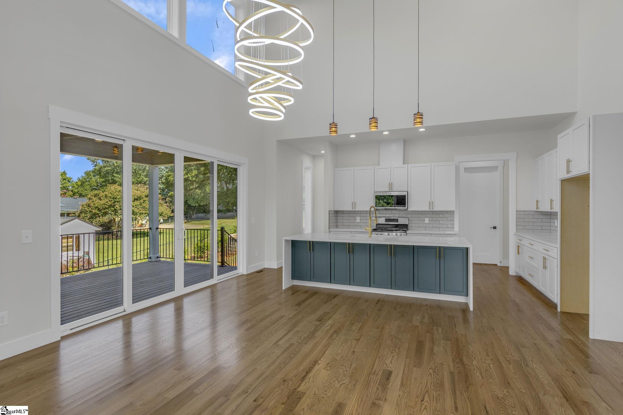 48 Village Crest Drive Greenville, SC 29607 - Photo 14 of 50