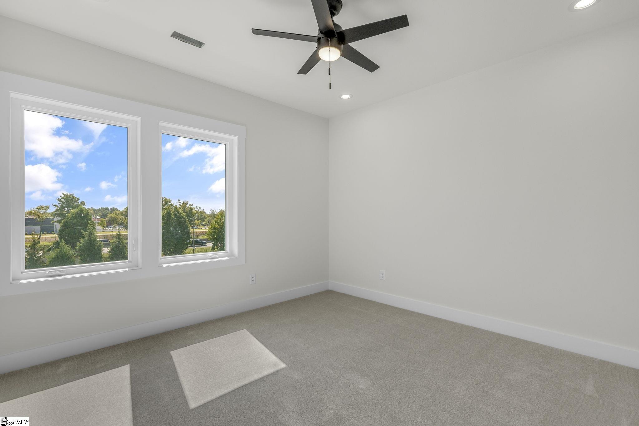 48 Village Crest Drive Greenville, SC 29607 - Photo 34 of 50