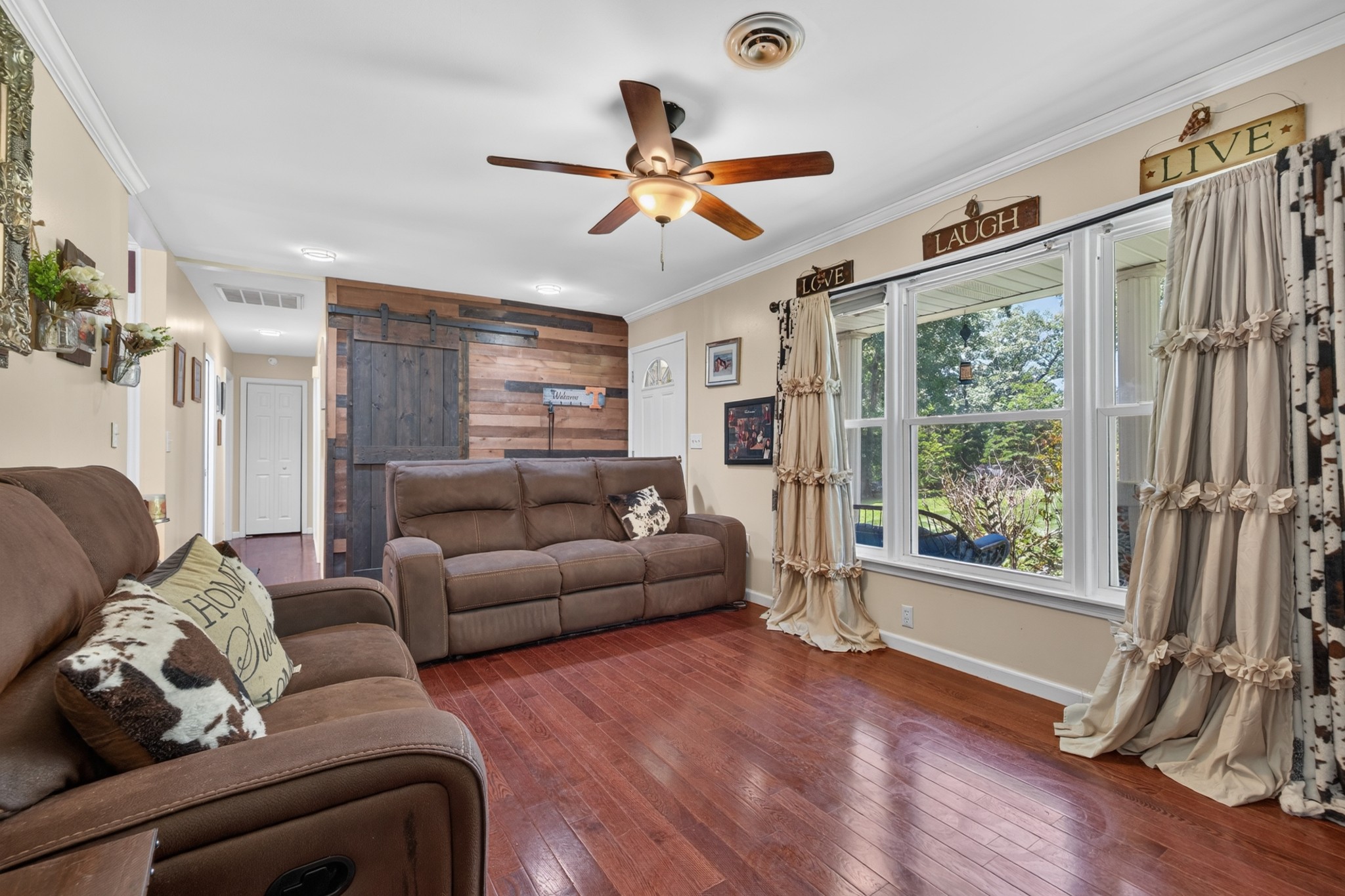 313 Valley View Road Dover, TN 37058 - Photo 11 of 34