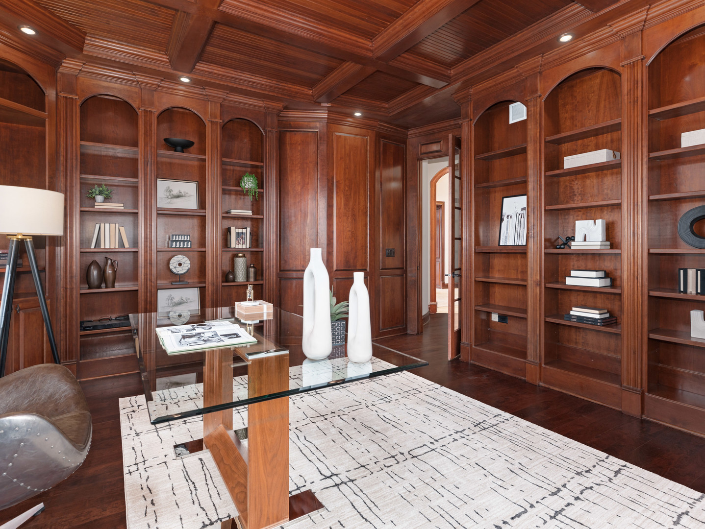 712 East Hillside Road Naperville, IL 60540 - Photo 19 of 83